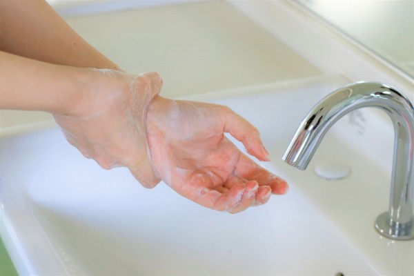 玄関の手洗い場の間取りのポイントとは？設置するメリットについてもご紹介しますサムネイル